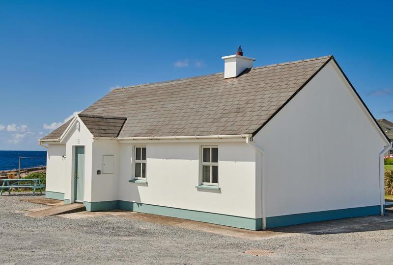 Armada Cottages Spanish Point Eksteriør bilde